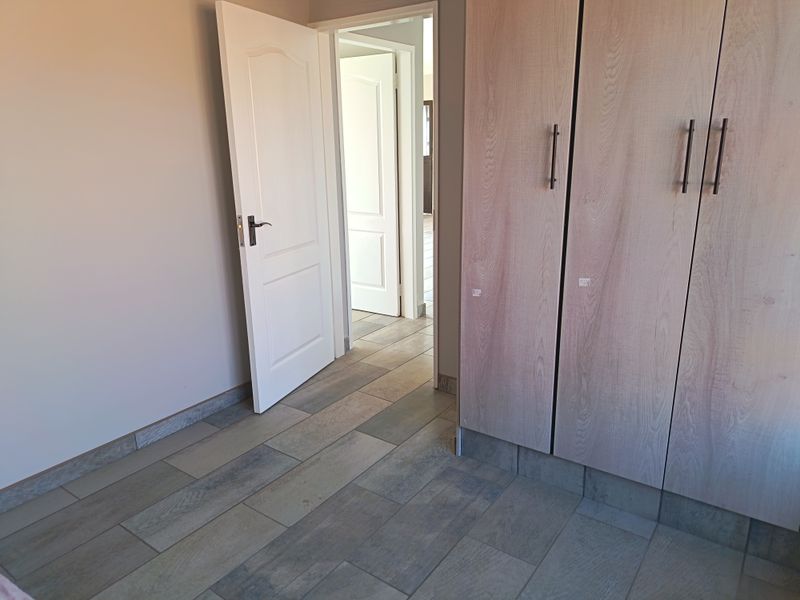 Brand new modern townhouse retirement complex in Riversdale - Photo 10
