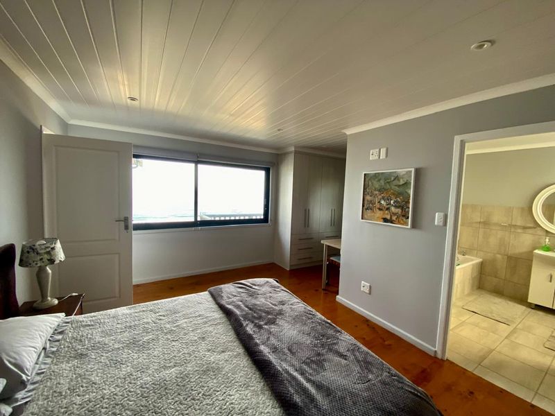 Wake up to breathtaking ocean views every day in this beautifully designed coastal home. - Photo 8