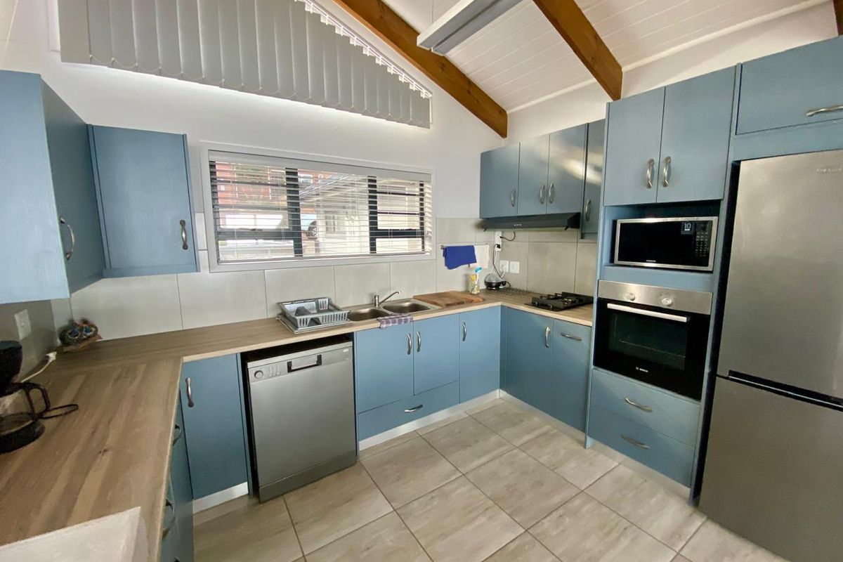 Wake up to breathtaking ocean views every day in this beautifully designed coastal home. - Photo 3