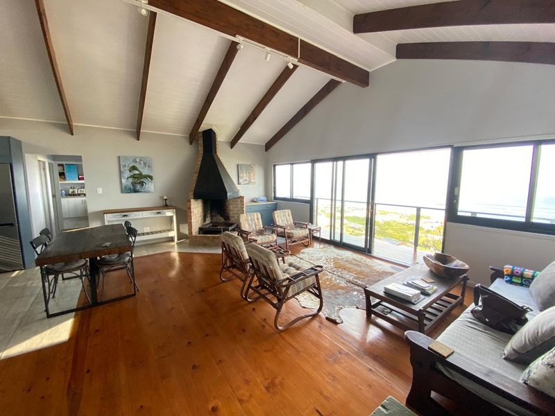 Wake up to breathtaking ocean views every day in this beautifully designed coastal home. - Photo 4
