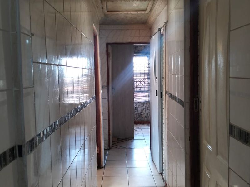 3 BED 1 BATH HOUSE WITH FLATLET FOR SALE - Photo 9
