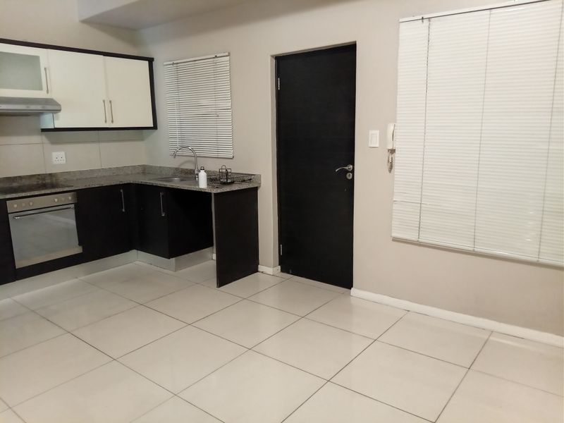 *Luxury 1 Bedroom Apartment in Urban Park, Umhlanga* - Photo 1