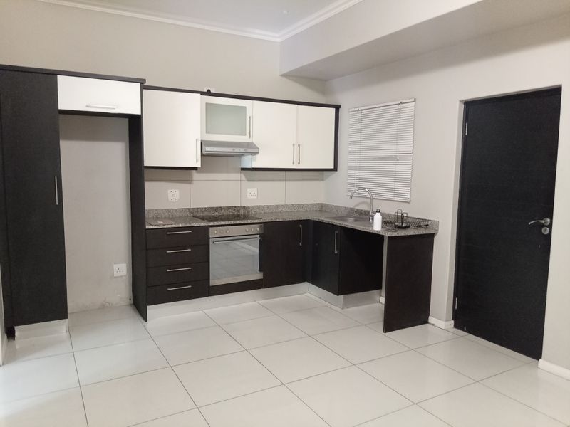 *Luxury 1 Bedroom Apartment in Urban Park, Umhlanga* - Photo 2