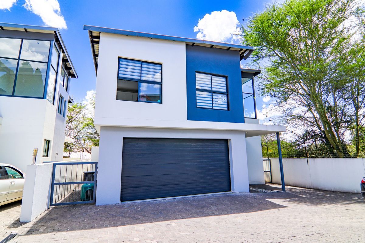 Modern 3 Bed - luxury lifestyle Home - Photo 3