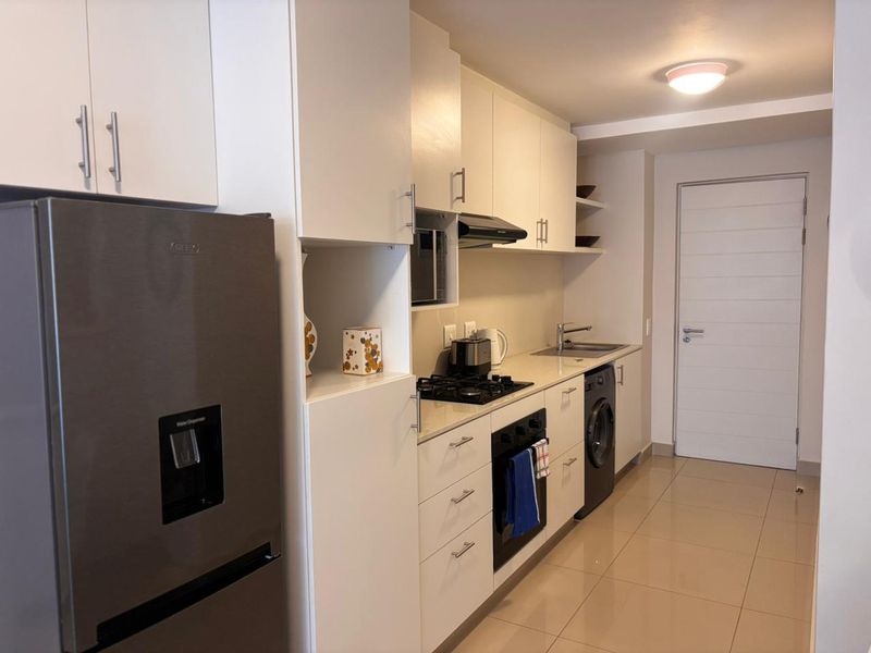 2 Bedroom, 1 Bathroom Apartments to let in Umhlanga. - Photo 7