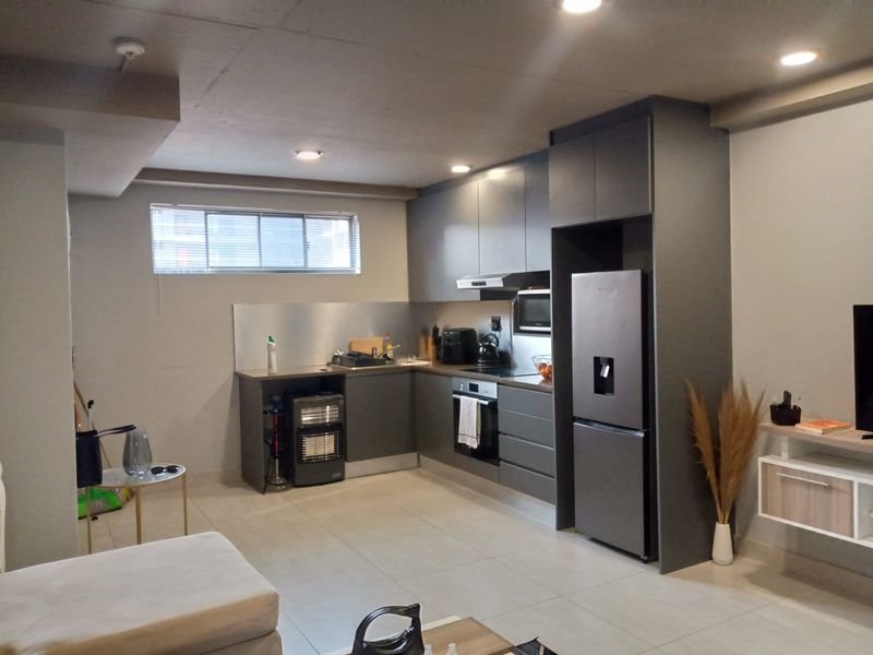 Specious 1 bedroom apartment in Umhlanga Ridge - Photo 7