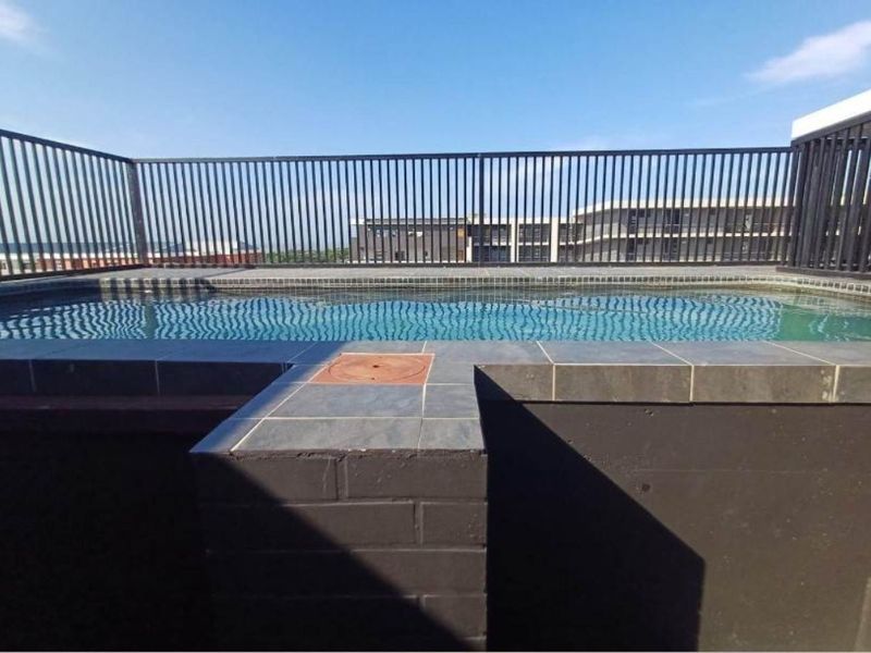 Specious 1 bedroom apartment in Umhlanga Ridge - Photo 3