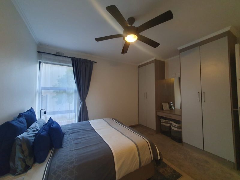 Modern Ground Floor Apartment - Photo 10