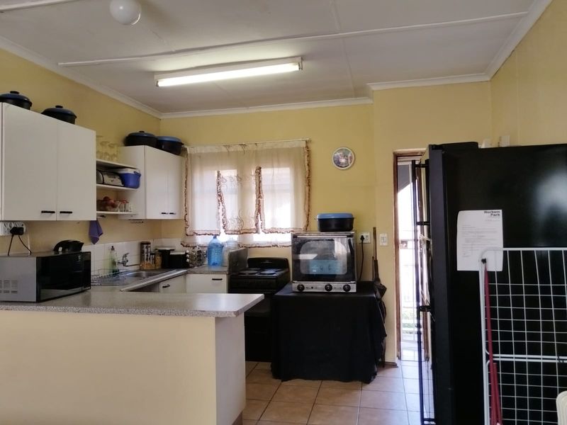 2 Bedroom Apartment for sale - Photo 9