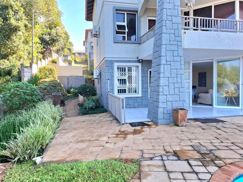 Uninterrupted Sea Views - Furnished Apartment in Westbrook - Photo 6