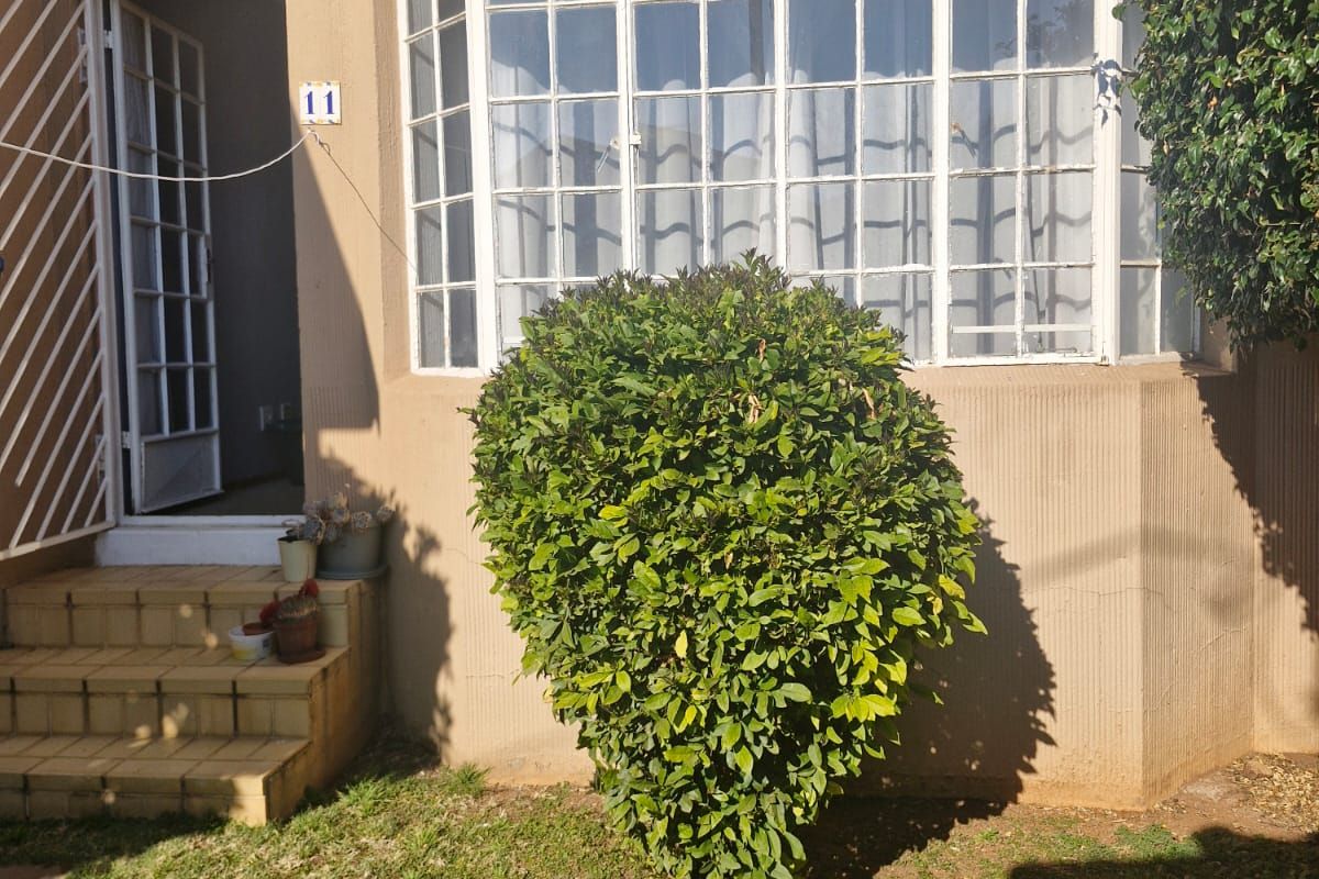 1 BEDROOM UNIT AVAILABLE TO RENT - Photo 2