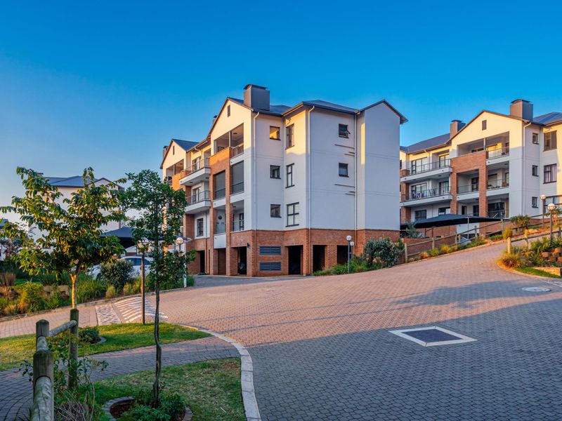 Beautiful Family home located in Ballito Hills - Photo 3
