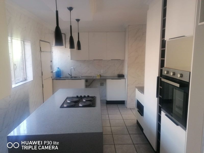 House Rental Monthly In Pretoria - Photo 8