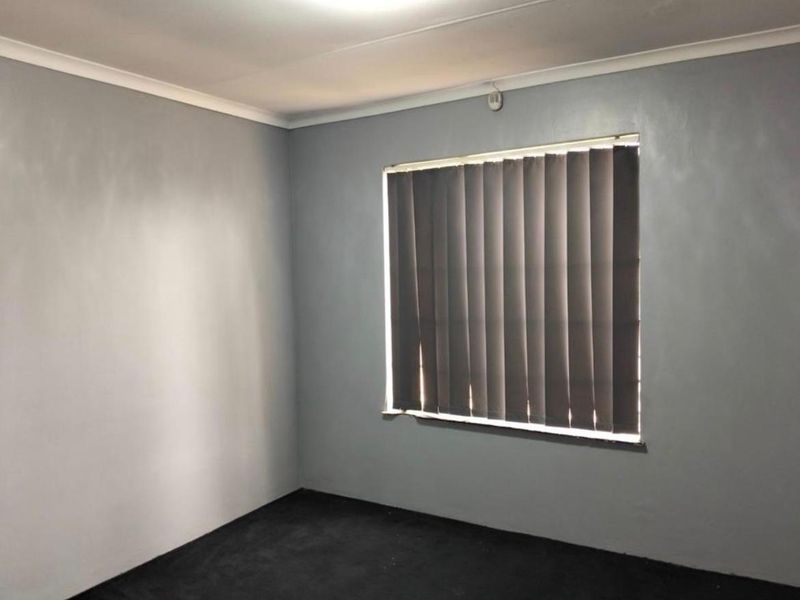 2 bedroom house for sale - Photo 8