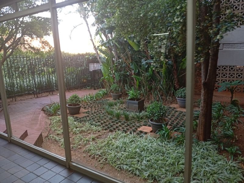 Apartment Block Rental Monthly In Pretoria - Photo 9