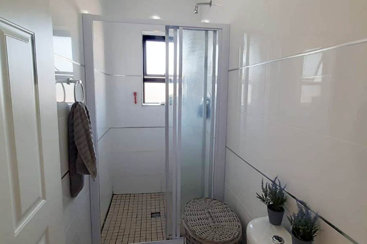 MOUNT PLEASANT 1 BED 1 BATH TOWNHOUSE FOR RENT - Photo 5