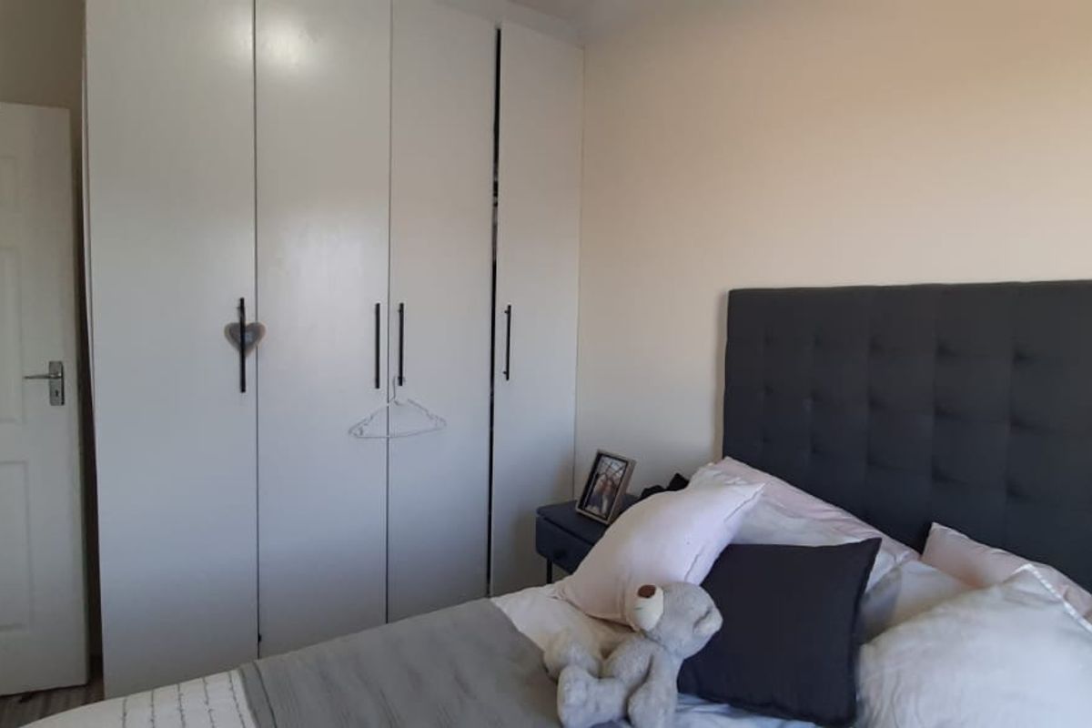 MOUNT PLEASANT 1 BED 1 BATH TOWNHOUSE FOR RENT - Photo 3
