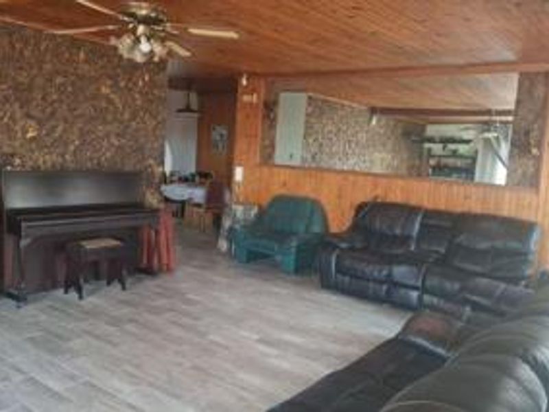 Spacious 4-Bedroom Family Home for Sale in van Dyk Park, Boksburg - Photo 5