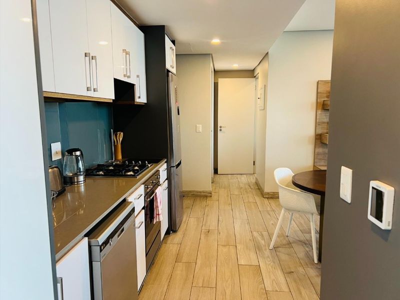Sold Furnished -  2 Bedroom Apartment for sale - Photo 8