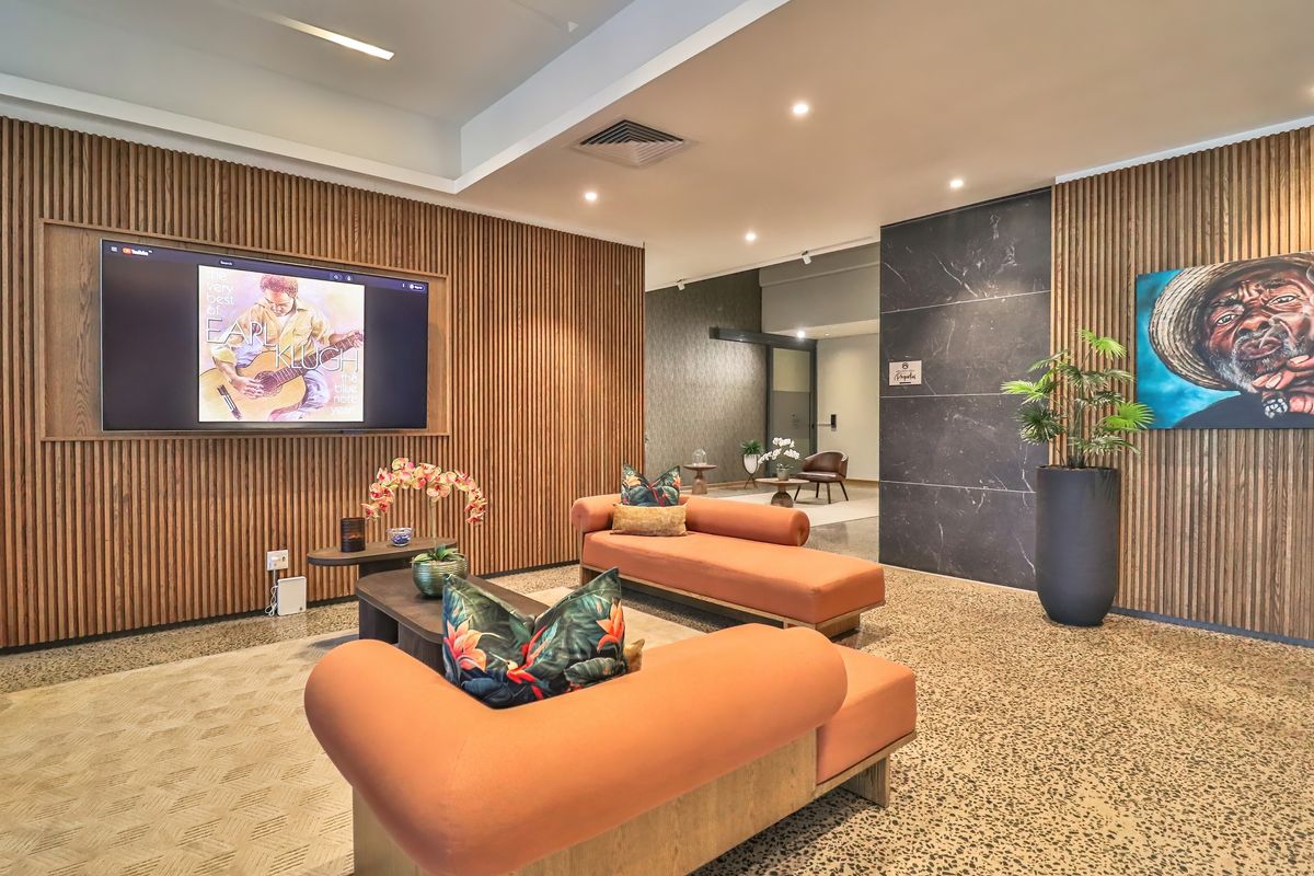 Sold Furnished -  2 Bedroom Apartment for sale - Photo 3