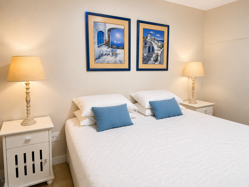 Fully Furnished Camps Bay Garden Apartment | Private Entrance | Walk to the Beach - Photo 9