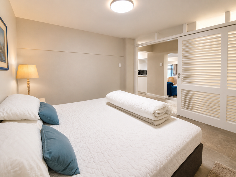 Fully Furnished Camps Bay Garden Apartment | Private Entrance | Walk to the Beach - Photo 10