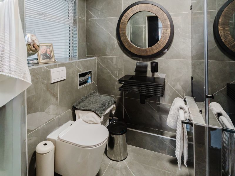 Luxury Apartment with Exceptional Investment Potential - Photo 5