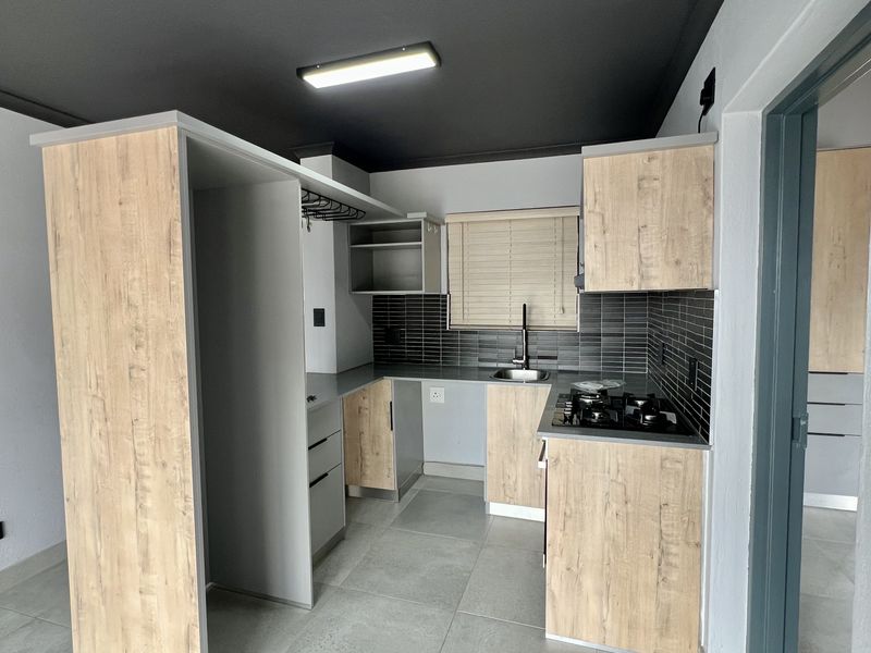 1 BEDROOM APARTMENT TO LET - Photo 8
