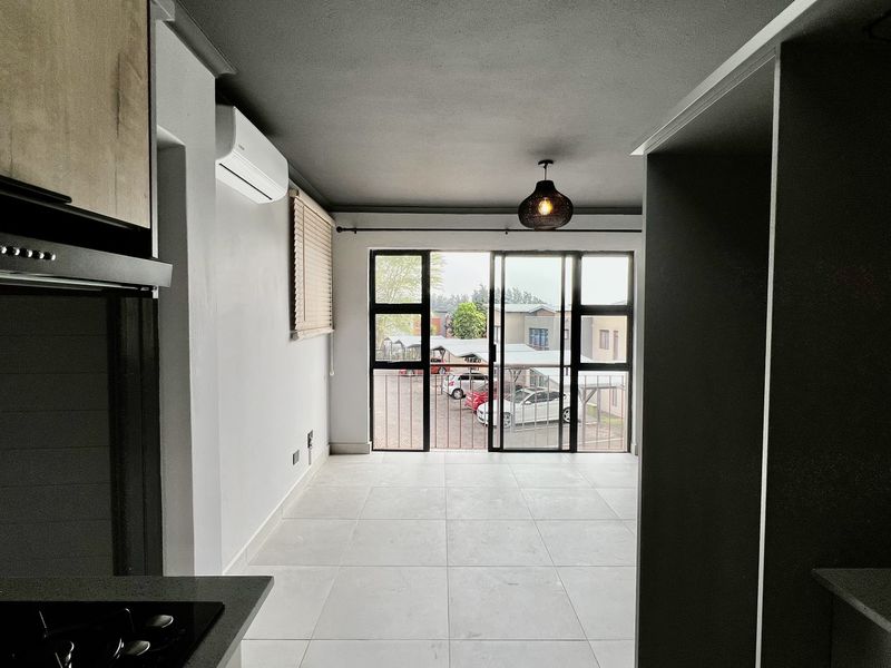 1 BEDROOM APARTMENT TO LET - Photo 5