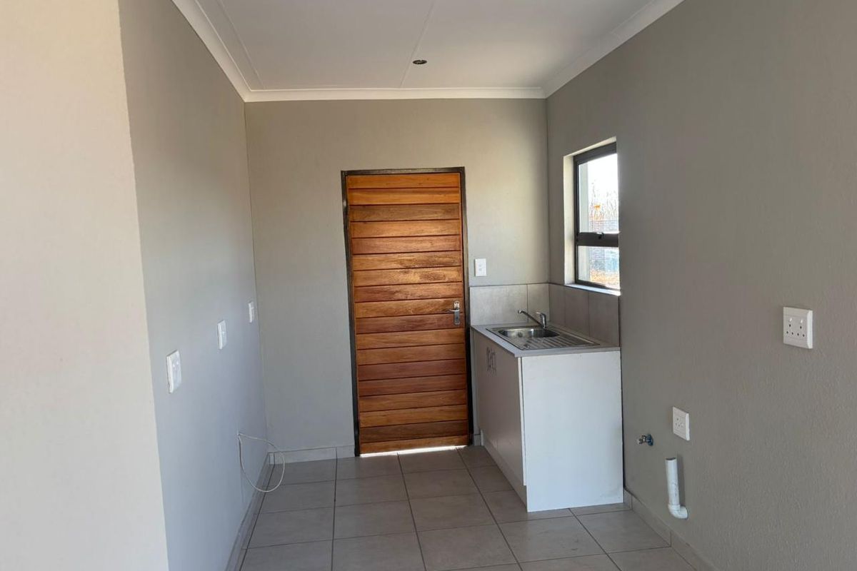 2 Bedroom home in a new development - Photo 4