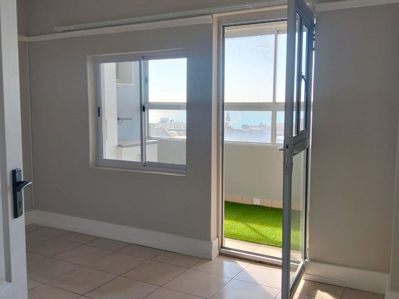 NEWLY RENOVATED 2 BED 1 BATH APARTMENT FOR SALE - Photo 8