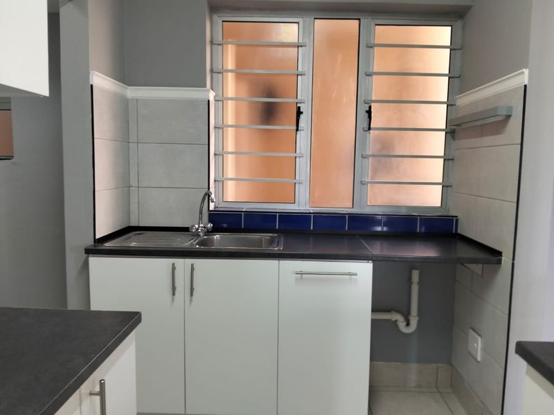 NEWLY RENOVATED 2 BED 1 BATH APARTMENT FOR SALE - Photo 4