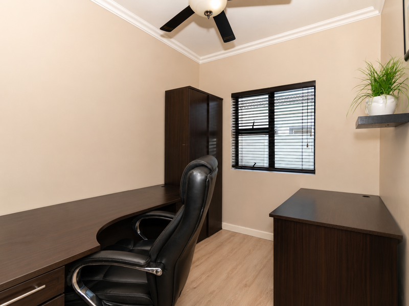 Spacious Family Living with Solar Backup in Parklands North - Photo 8