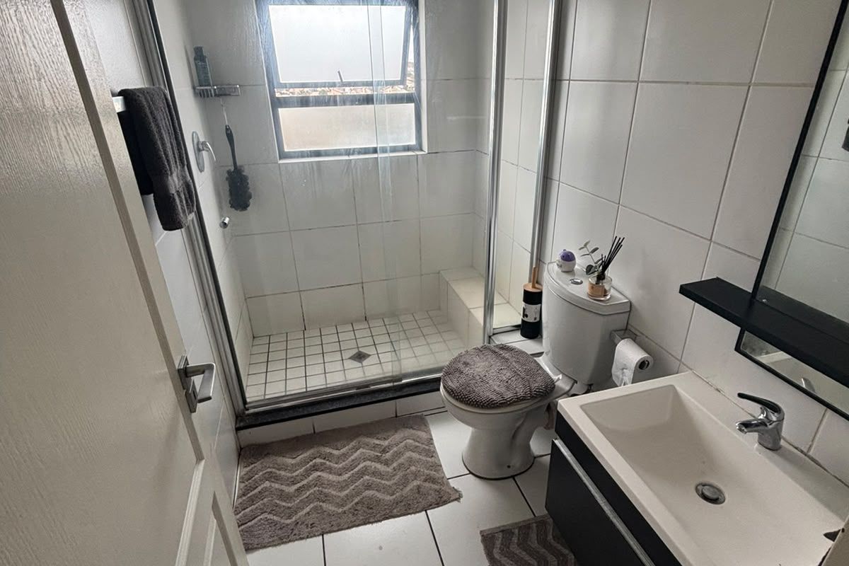 Neat 1 Bed Apartment - Photo 5