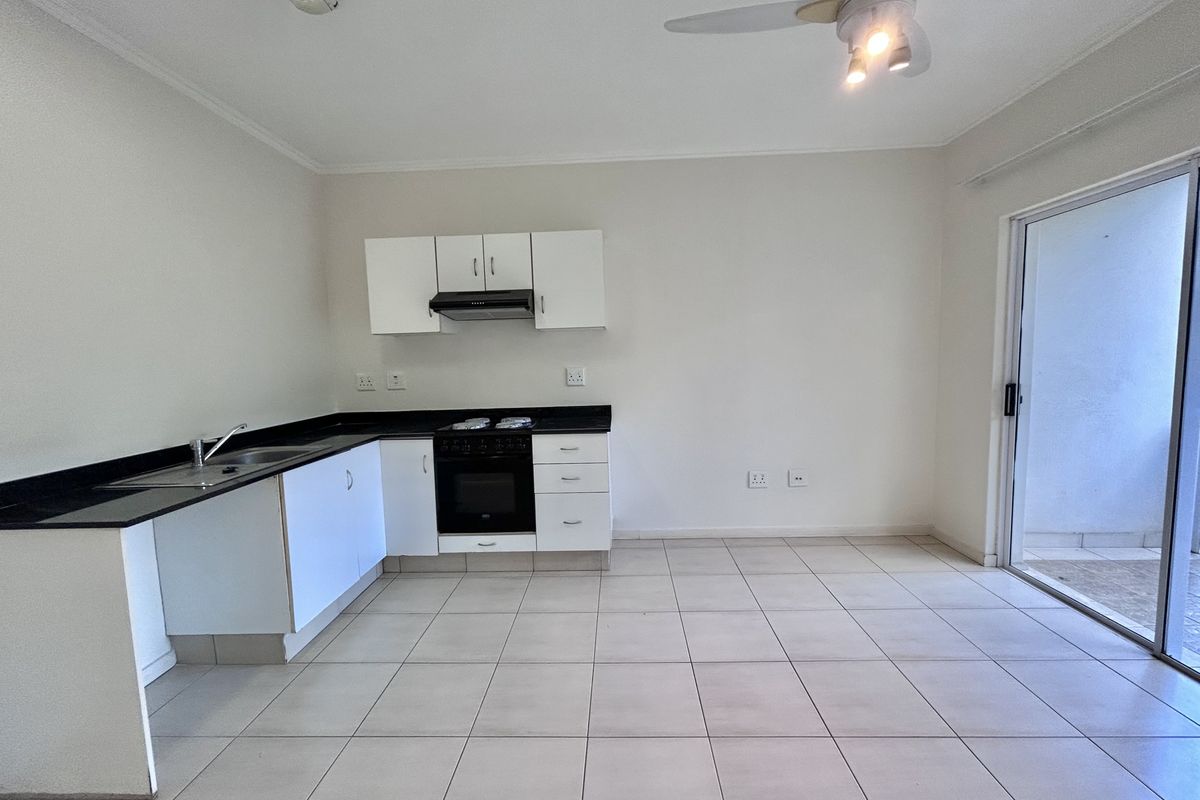 First Floor Apartment In Manor Estate - Photo 5