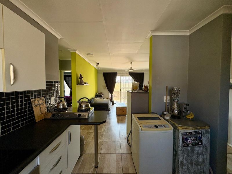 Two bedroom apartment for sale in Minnebron - Photo 4