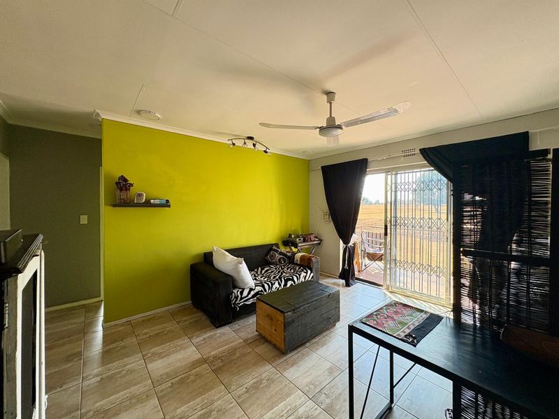 Two bedroom apartment for sale in Minnebron - Photo 5