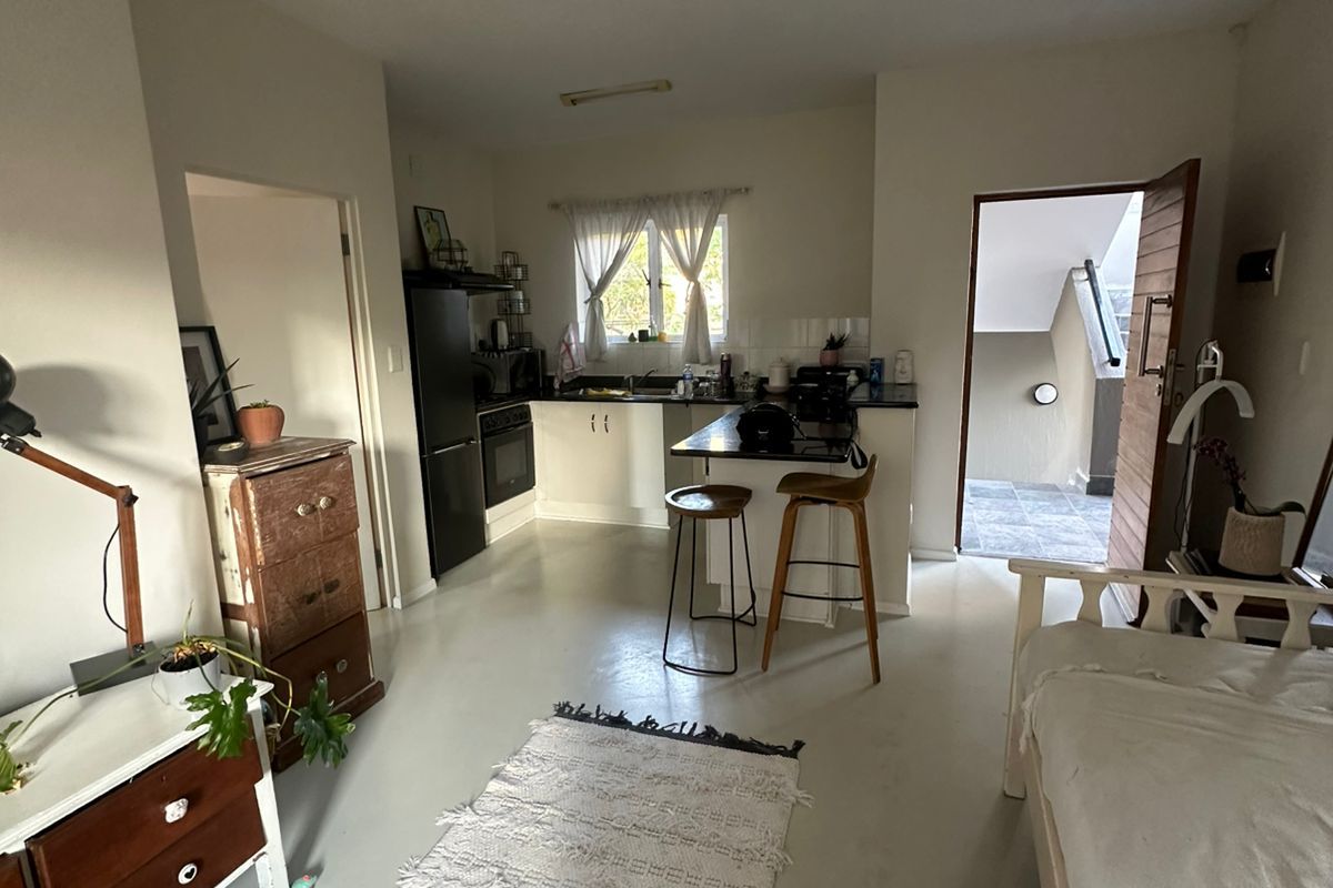 1 Bedroom First-Floor Apartment To Rent in Sheffield Manor Estate - Photo 3