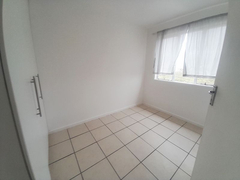ALGOA PARK 2 BED 1 BATH APARTMENT FOR RENT - Photo 9