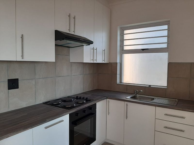 CENTRAL STUDIO / BACHELOR APARTMENT FOR RENT - Photo 1