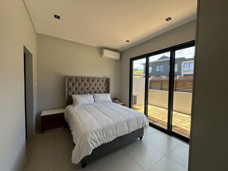 NO TRANSFER DUTY – OCEAN CLUB | ZIMBALI LAKES ESTATE - Photo 10