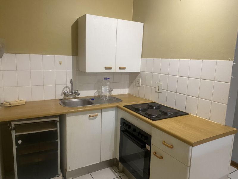 2 Bedroom Apartment - Photo 10