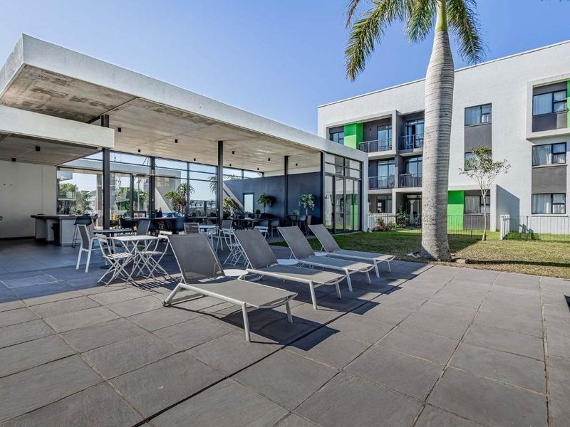 Modern 1-Bedroom Apartment – Ideal Lock-Up-and-Go Investment - BALLITO GROVES - Photo 9