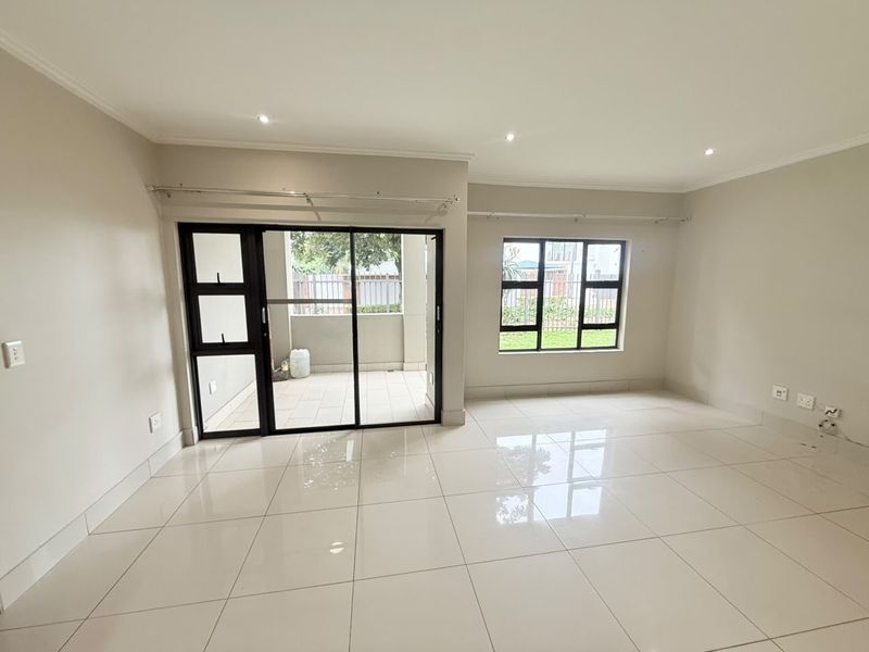 Modern 3 bedroom apartment in Umhlanga Ridge - Photo 2