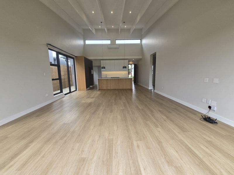 Modern 2-Bedroom Simplex in Santoza Village - Photo 7