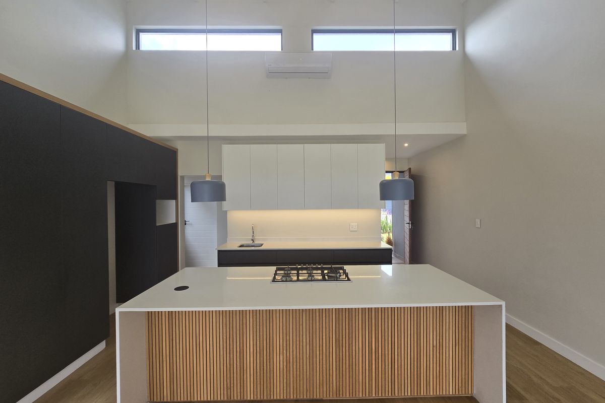 Modern 2-Bedroom Simplex in Santoza Village - Photo 3