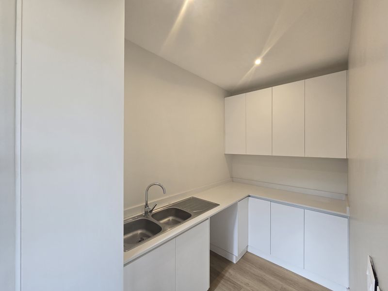 Modern 2-Bedroom Simplex in Santoza Village - Photo 4