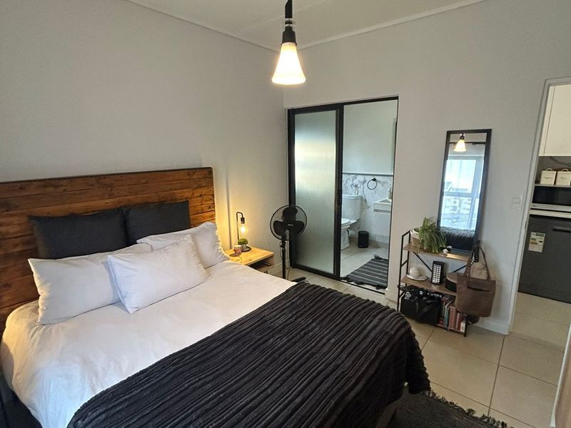 1 bedroom apartment for rent in Fynbos - Photo 2