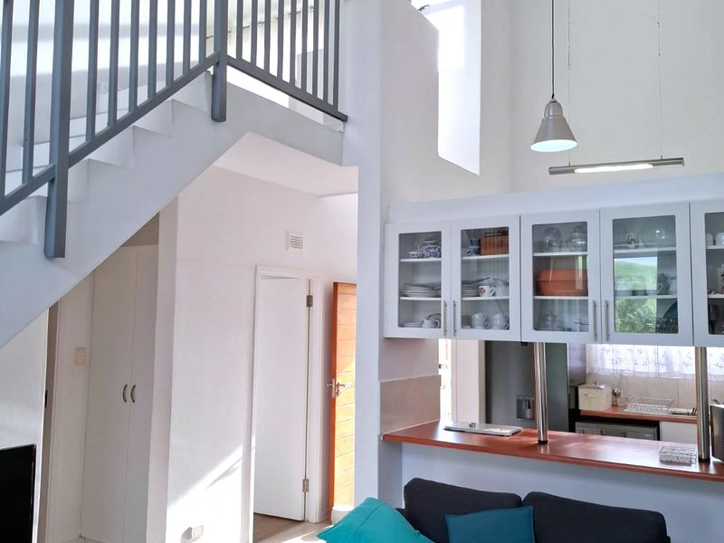 Exceptional Value – Spacious 3-Bedroom Duplex Apartment - Photo 8
