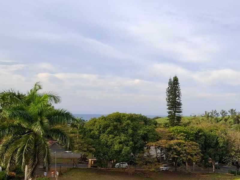Spacious 3 Bedroom 3 Bathroom Duplex Apartment with Sea Views - Photo 4